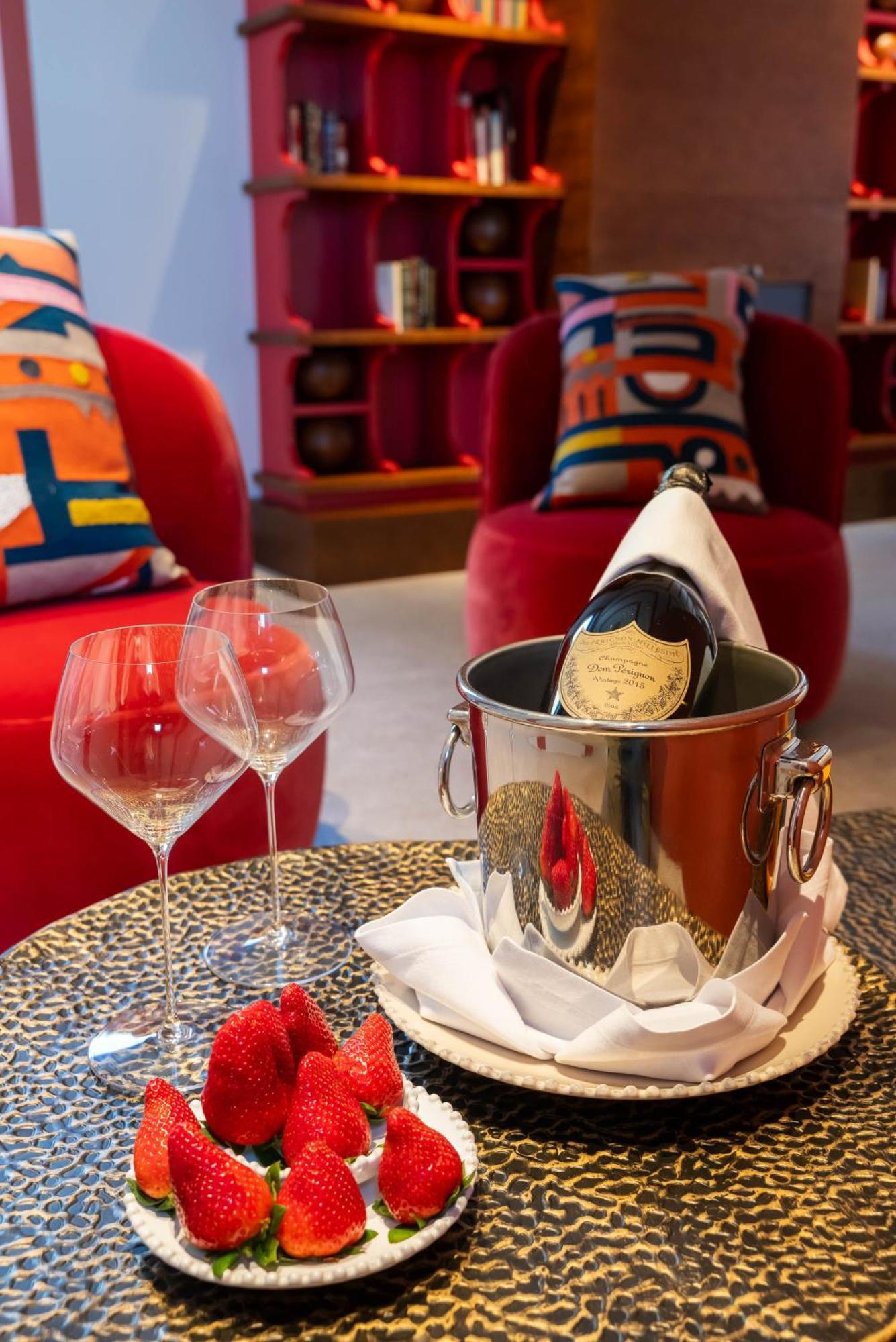 Hotel Boutique Faro Silleiro バイヨーナ エクステリア 写真